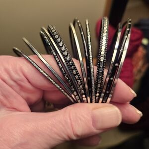 12-Piece Black & Silver-Tone Bangle Bracelet Set – Mixed Textures & Rhinestones